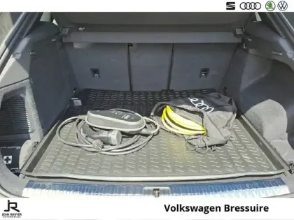 Photo 43 Audi Q3  45 TFSIe 245 ch S tronic 6