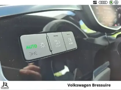 Photo 32 Audi Q3  45 TFSIe 245 ch S tronic 6