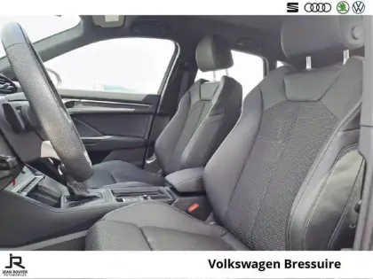 Photo 41 Audi Q3  45 TFSIe 245 ch S tronic 6