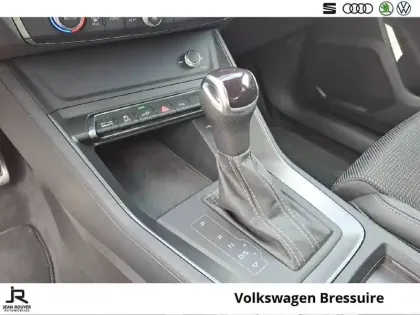 Photo 40 Audi Q3  45 TFSIe 245 ch S tronic 6