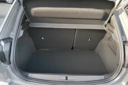 Photo 44 Peugeot 208  Electrique 50 kWh 136ch