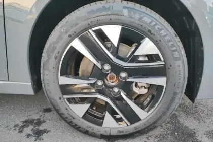 Photo 85 Peugeot 208  Electrique 50 kWh 136ch