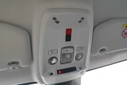 Photo 106 Peugeot 208  Electrique 50 kWh 136ch