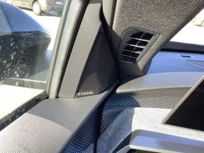 Photo 35 Peugeot 3008  Hybrid 136 e-DCS6