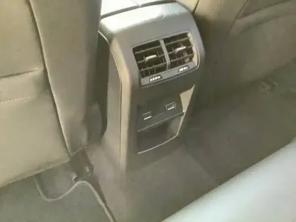 Photo 14 Peugeot 308  PureTech 130ch S&S EAT8