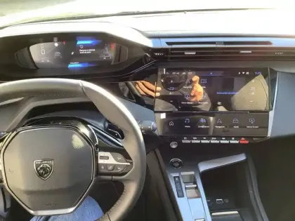 Photo 7 Peugeot 308  PureTech 130ch S&S EAT8