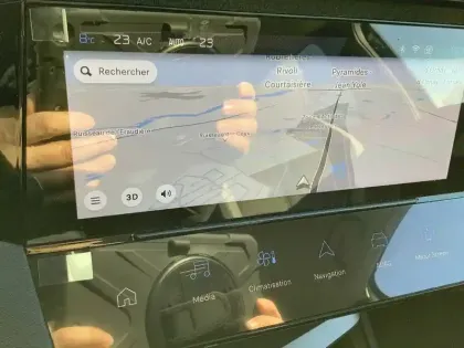 Photo 19 Peugeot 308  PureTech 130ch S&S EAT8