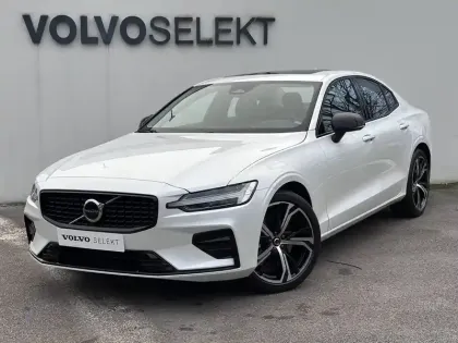 Photo Volvo S60 Plus Style Dark