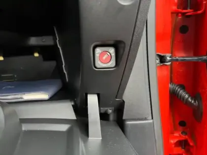 Photo 12 Peugeot 208  1.2 PureTech 82ch Allure 5p