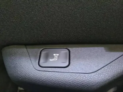 Photo 29 Peugeot 308  SW PHEV 180 e-EAT8