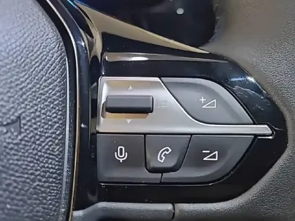 Photo 26 Peugeot 308  SW PHEV 180 e-EAT8