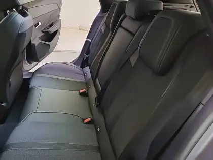 Photo 11 Peugeot 308  SW PHEV 180 e-EAT8