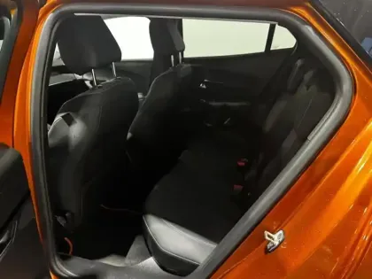 Photo 9 Peugeot 2008  e- 136ch Allure