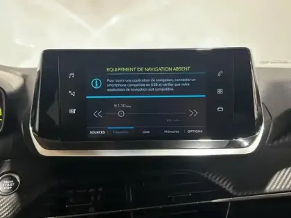 Photo 12 Peugeot 2008  e- 136ch Allure