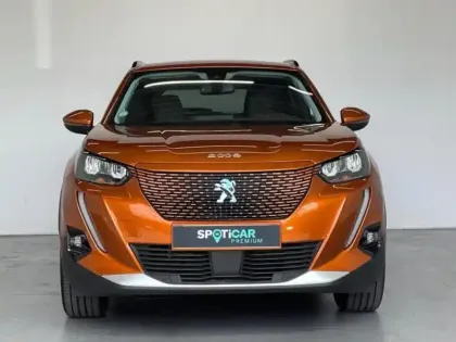 Photo 1 Peugeot 2008  e- 136ch Allure