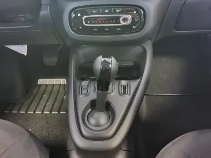 Photo 19 Smart Forfour Electrique 82ch Passion 82 ch