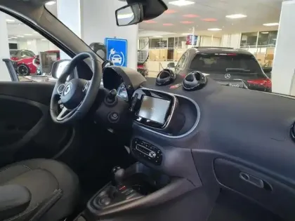 Photo 5 Smart Forfour Electrique 82ch Passion 82 ch