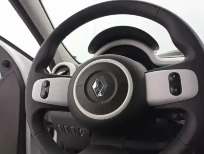 Photo 15 Renault Twingo E-TECH ELECTRIQUE III Authentic