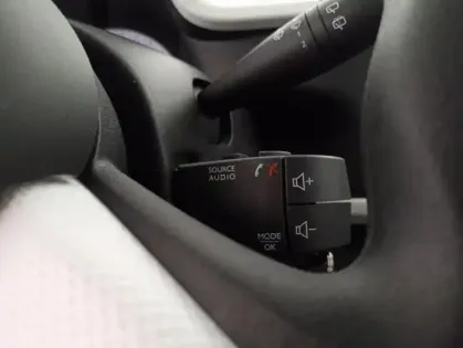 Photo 16 Renault Twingo E-TECH ELECTRIQUE III Authentic