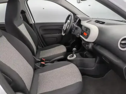 Photo 6 Renault Twingo E-TECH ELECTRIQUE III Authentic