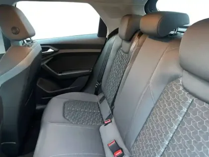 Photo 13 Audi A1  Sportback 30 TFSI 116 ch S tronic 7