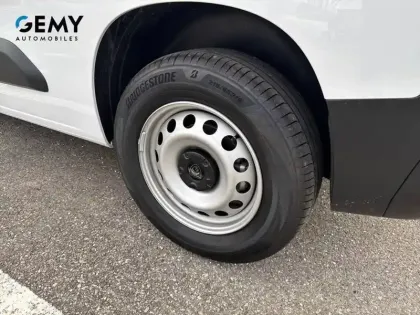 Photo 44 Peugeot Partner E- FOURGON M 800 KG 136 CH BATTERIE 54 KWH