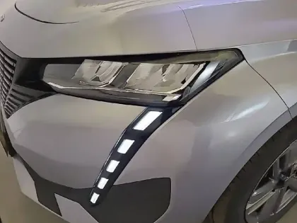 Photo 35 Peugeot 308  PureTech 130ch S&S EAT8