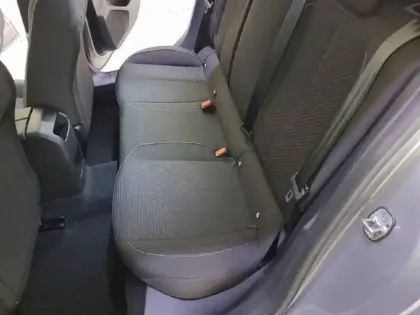 Photo 31 Peugeot 308  PureTech 130ch S&S EAT8