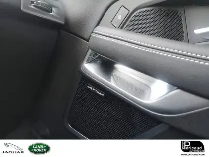 Photo 72 Jaguar E-Pace  P270e ch PHEV AWD BVA