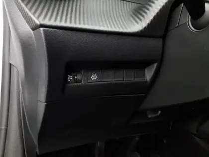 Photo 18 Peugeot 208  100 S&S BVM6 Style