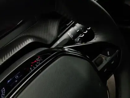 Photo 16 Peugeot 208  100 S&S BVM6 Style