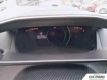 Photo 20 Peugeot 2008  PureTech 100 S&S BVM6