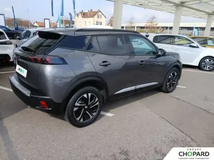 Photo 27 Peugeot 2008  PureTech 100 S&S BVM6