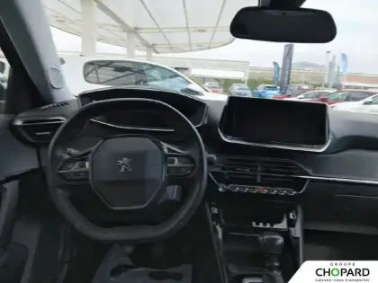 Photo 14 Peugeot 2008  PureTech 100 S&S BVM6