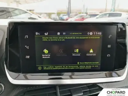 Photo 13 Peugeot 2008  PureTech 100 S&S BVM6