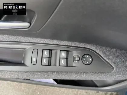 Photo 14 Peugeot 3008  Puretech 130ch S&S EAT8