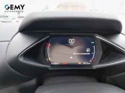 Photo 33 DS DS 3  Crossback PureTech 100 S&S BVM6