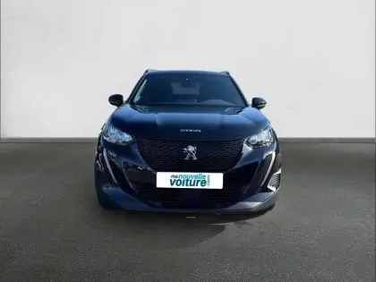 Photo 21 Peugeot 2008  PureTech 100 S&S BVM6