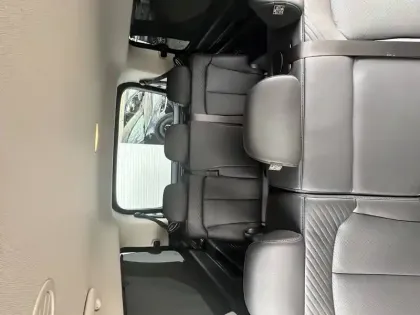 Photo 19 Hyundai Staria  1.6 T-GDI 215 Hybrid BVA6