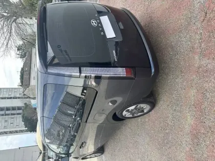 Photo 23 Hyundai Staria  1.6 T-GDI 215 Hybrid BVA6