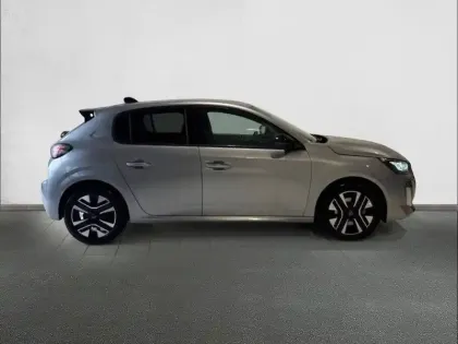 Photo 43 Peugeot 208  Hybrid 100 e-DCS6