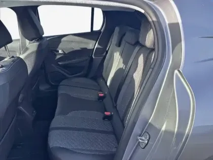 Photo 11 Peugeot 208  Hybrid 100 e-DCS6