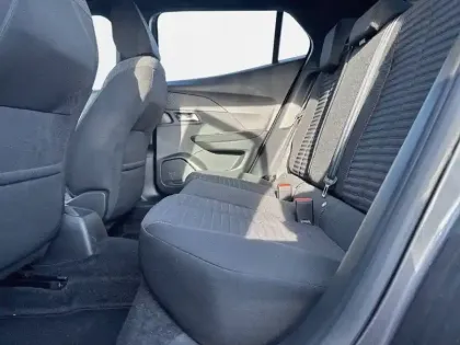 Photo 11 Peugeot 2008  PureTech 130 S&S BVM6