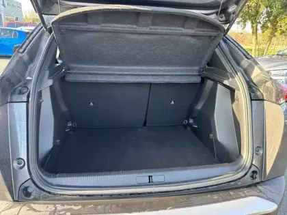 Photo 5 Peugeot 2008  PureTech 130 S&S BVM6