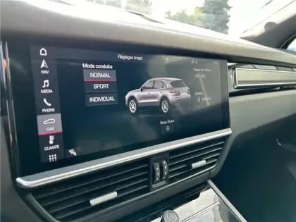 Photo 35 Porsche Cayenne 3.0 V6 440 CH TIPTRONIC BVA