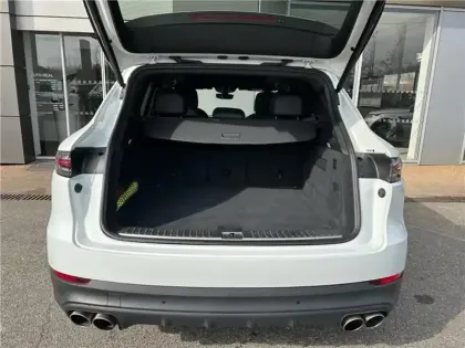 Photo 23 Porsche Cayenne 3.0 V6 440 CH TIPTRONIC BVA