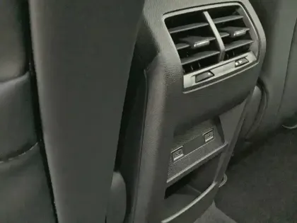 Photo 14 Peugeot 308  Hybrid 136 e-DCS6