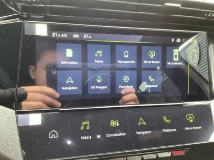 Photo 19 Peugeot 308  Hybrid 136 e-DCS6