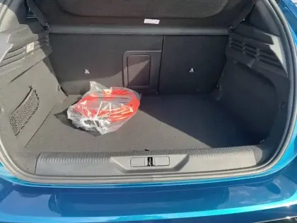 Photo 5 Peugeot 308  Electrique 54 kWh 156ch