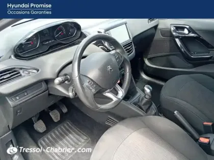 Photo 27 Peugeot 208  PureTech 82ch S&S BVM5 Allure